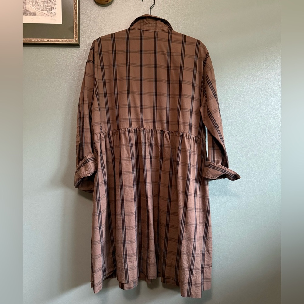Everlane ‘The Field’ Shirt Dress in Mocha Plaid - Picture 7 of 13